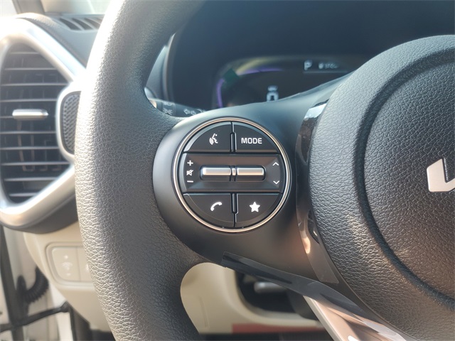 2025 Kia Soul LX S photo 15