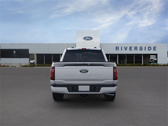 2025 Ford F-150 XLT photo 4