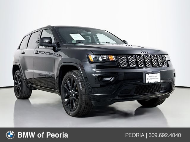 2022 Jeep Grand Cherokee WK Laredo X's photo