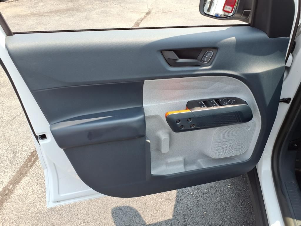 2024 Ford Maverick XLT photo 15