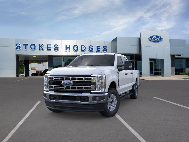 2026 Ford F-350 XLT photo 2