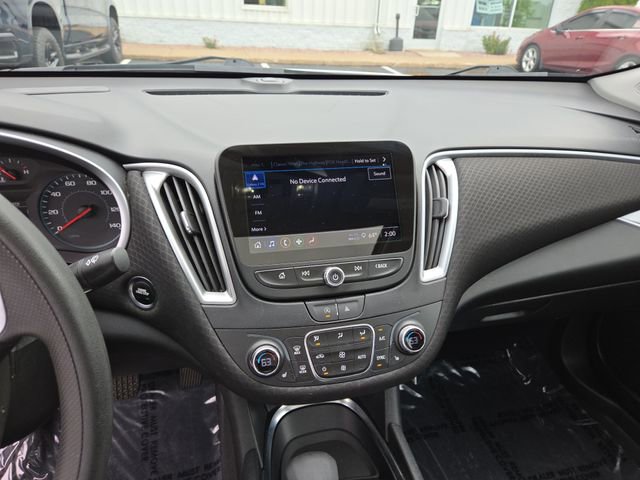 2023 Chevrolet Malibu 1LT photo 9