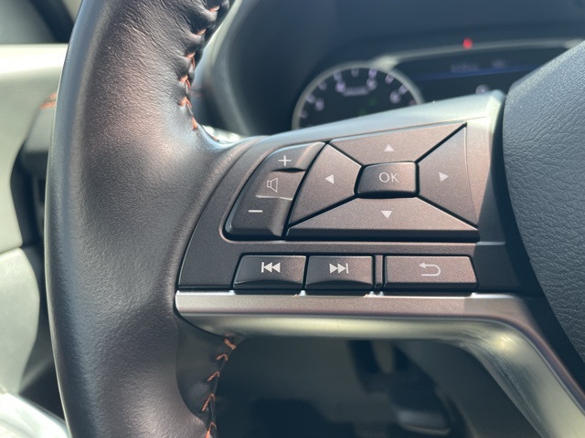 2023 Nissan Sentra SR photo 9