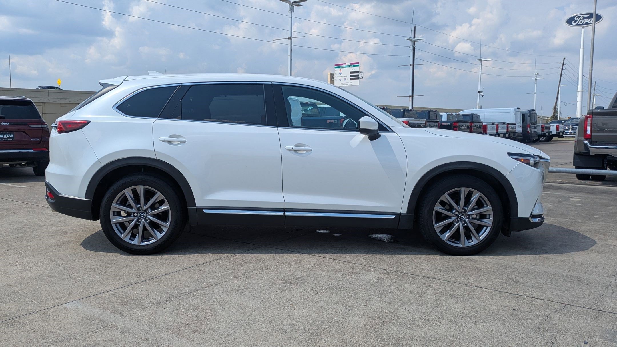 2023 Mazda CX-9 Grand Touring photo 2