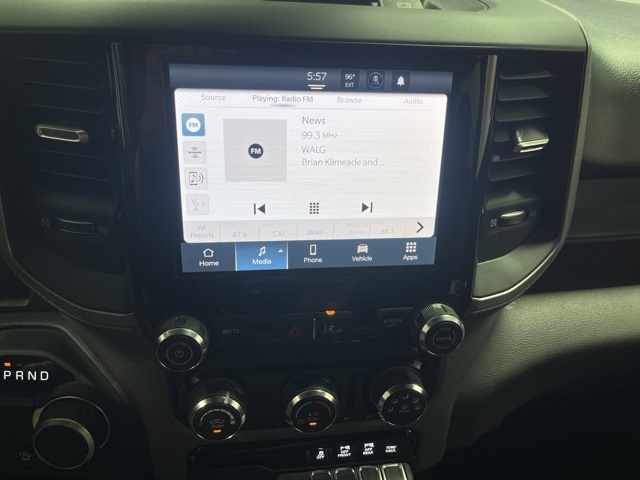 2025 Ram 1500 Tradesman photo 17