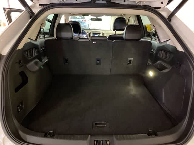 2016 Ford Edge Titanium photo 30