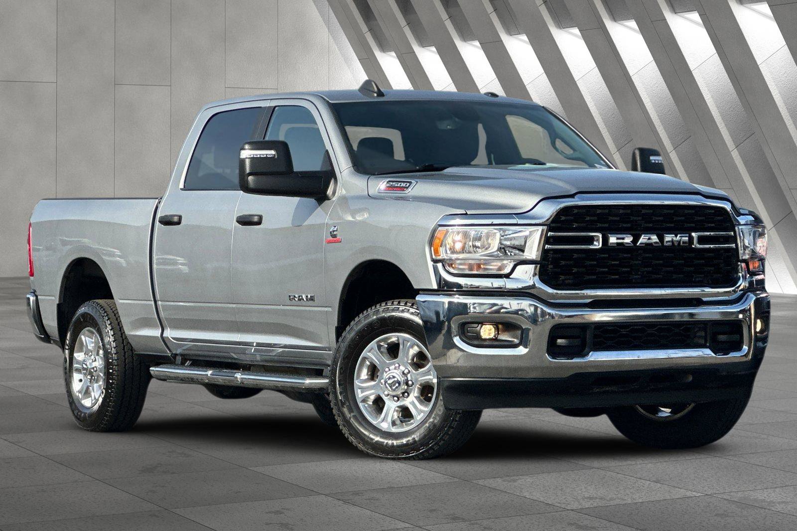 2024 Ram 2500 Big Horn photo 2