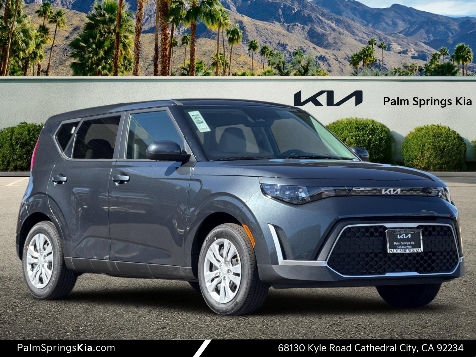 2025 Kia Soul LX's photo