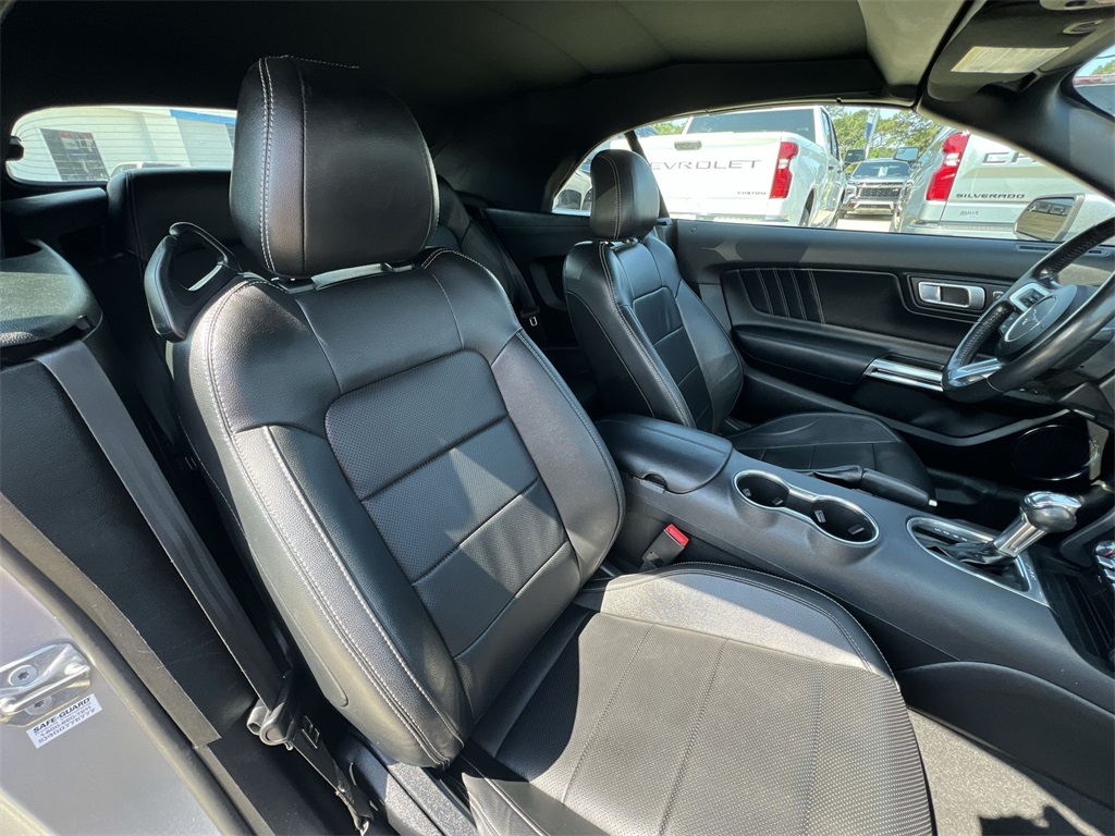 2022 Ford Mustang EcoBoost Premium Convertible photo 15