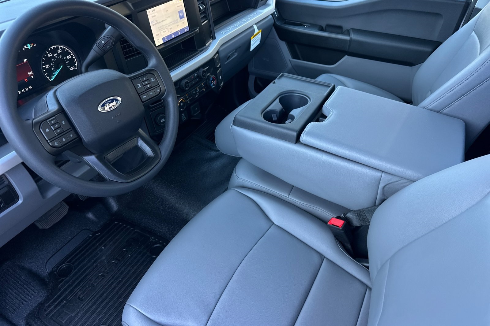 2026 Ford F-250 XL photo 9