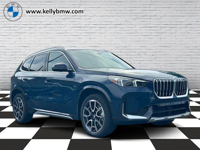 2026 BMW X1 28i's photo