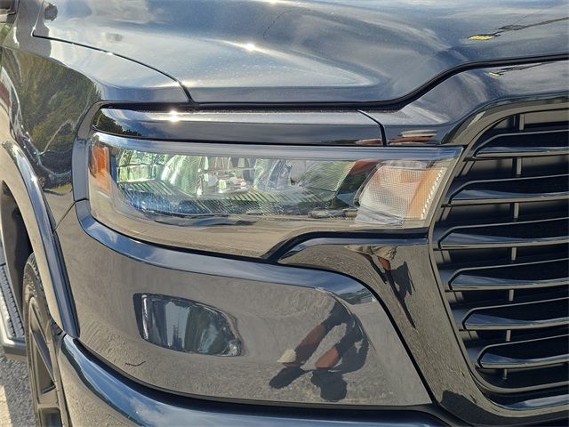 2026 Ram 1500 Laramie photo 4