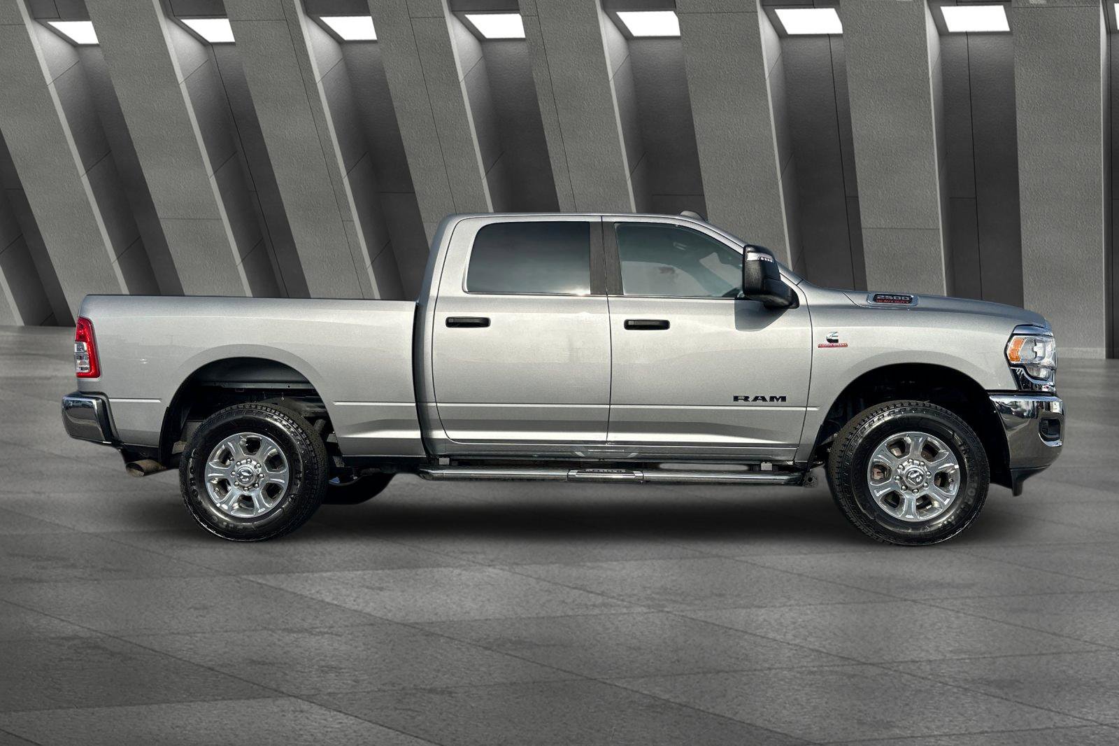 2024 Ram 2500 Big Horn photo 3