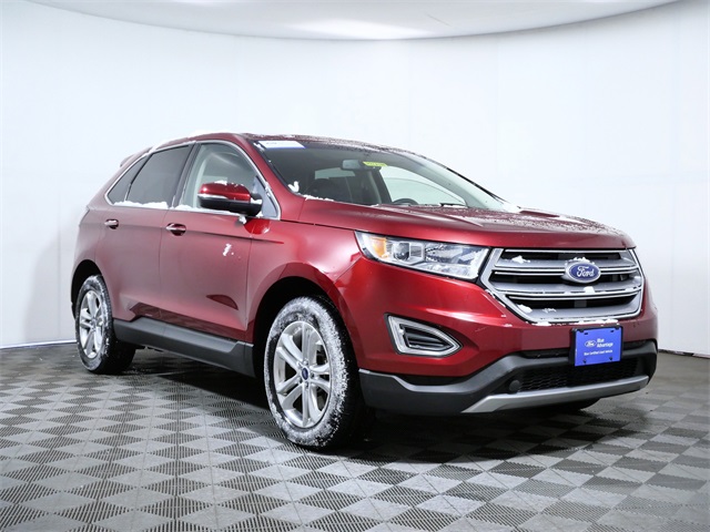 2018 Ford Edge Titanium's photo
