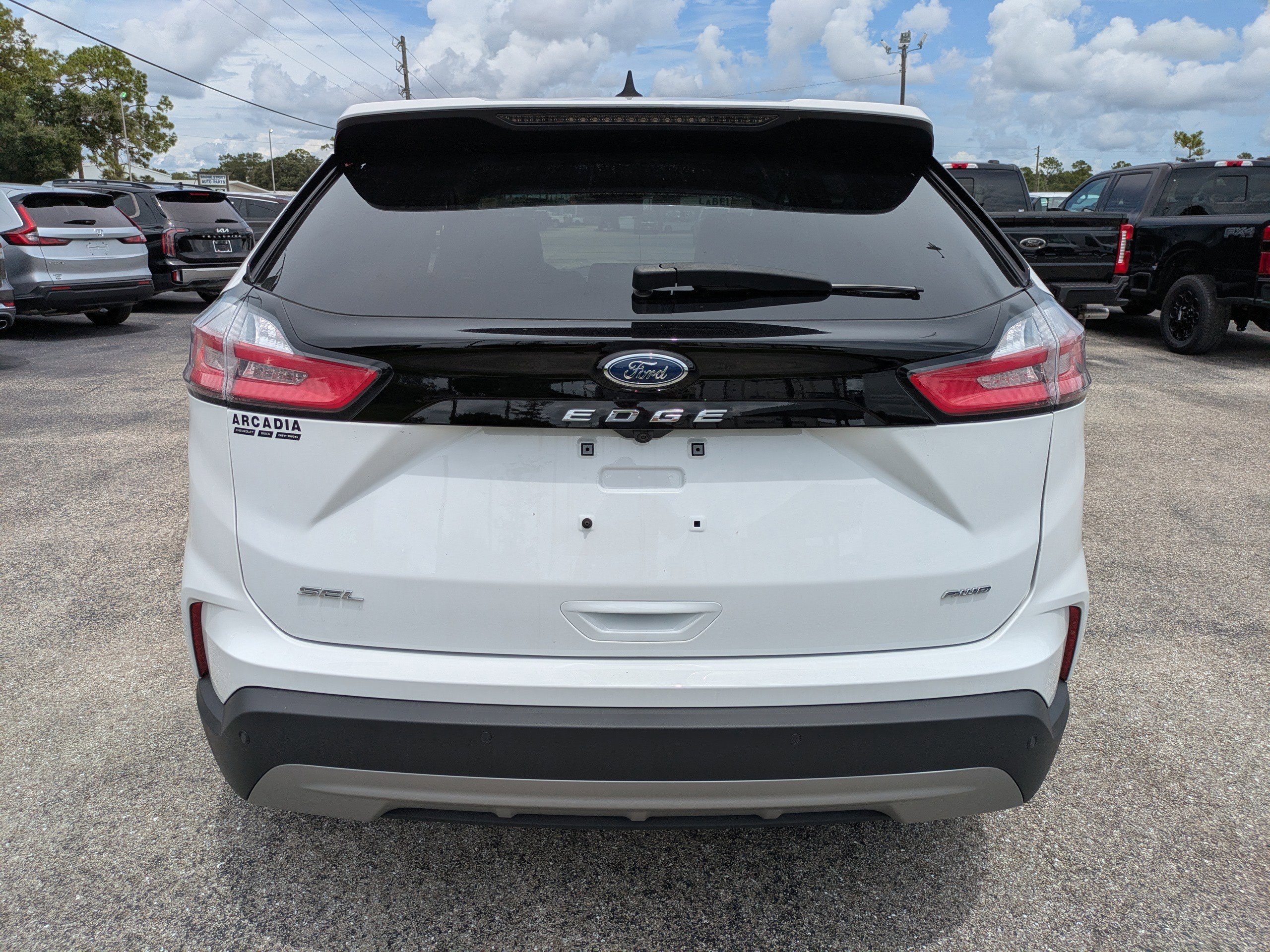 2024 Ford Edge SEL photo 4