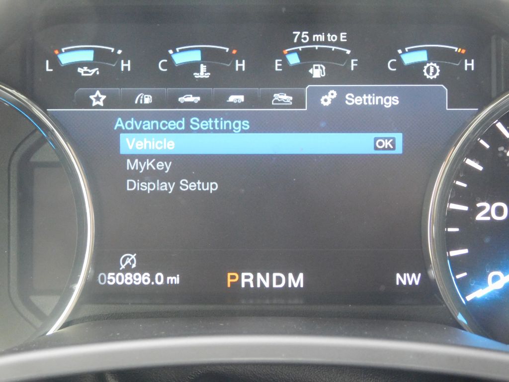 2019 Ford F-150 Lariat photo 35