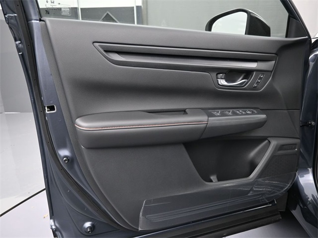 2026 Honda CR-V Hybrid Sport-L photo 2