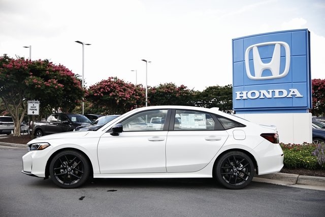 2026 Honda Civic Sport photo 3