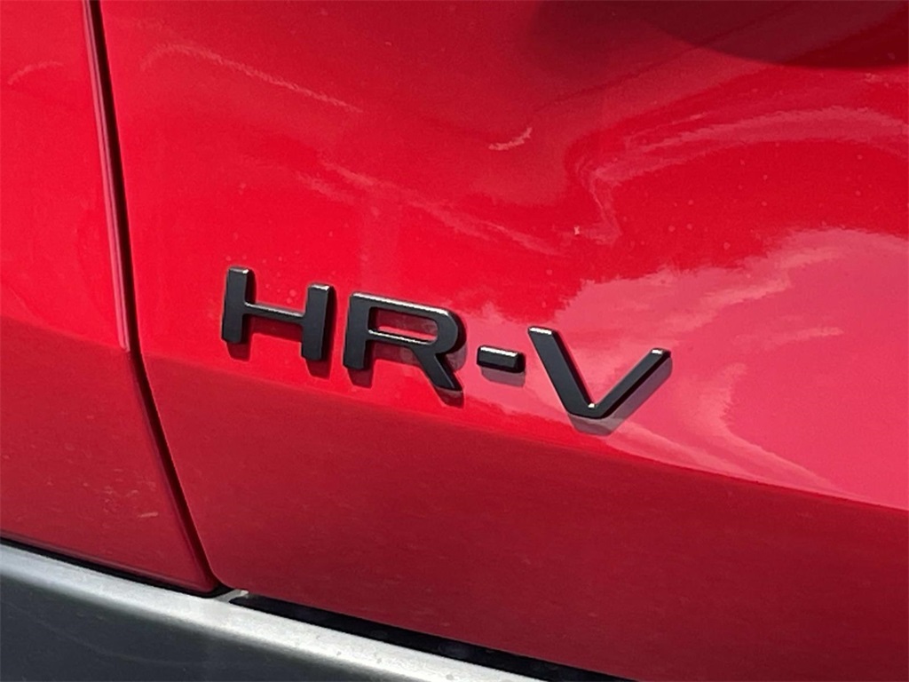 2026 Honda HR-V Sport photo 10