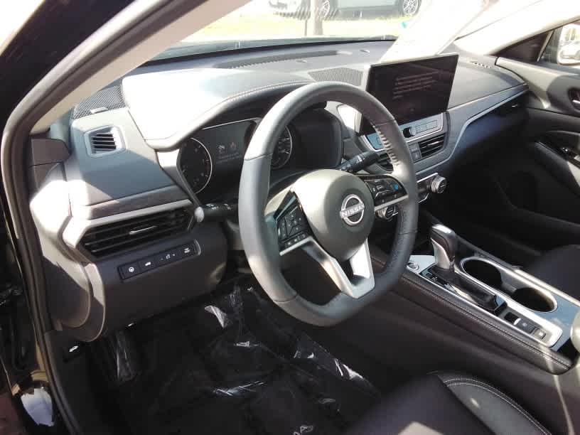 2024 Nissan Altima 2.5 SL photo 4