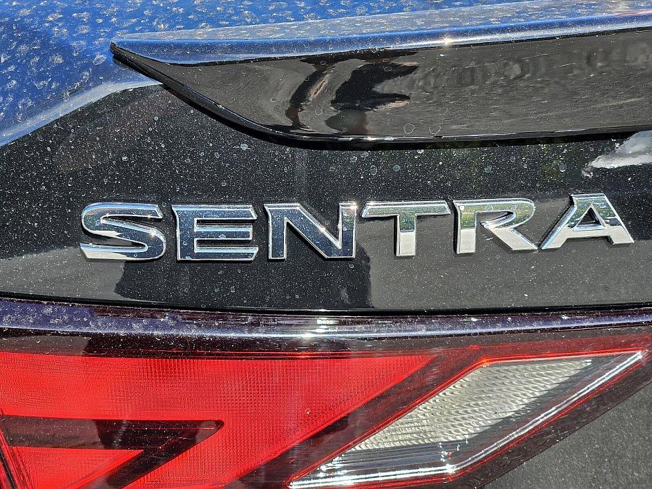 2025 Nissan Sentra SR photo 12