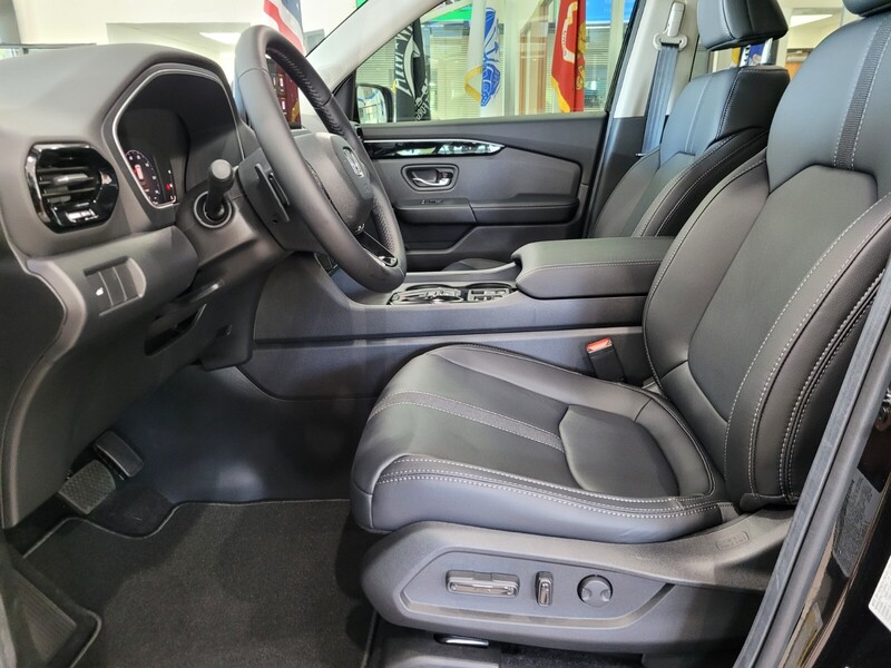2026 Honda Passport photo 6
