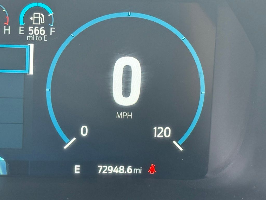 2021 Ford F-150 Lariat photo 2