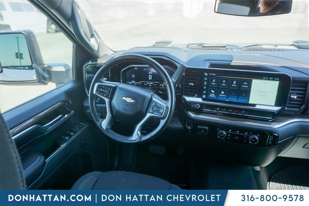 2024 Chevrolet Silverado 3500HD LT photo 15