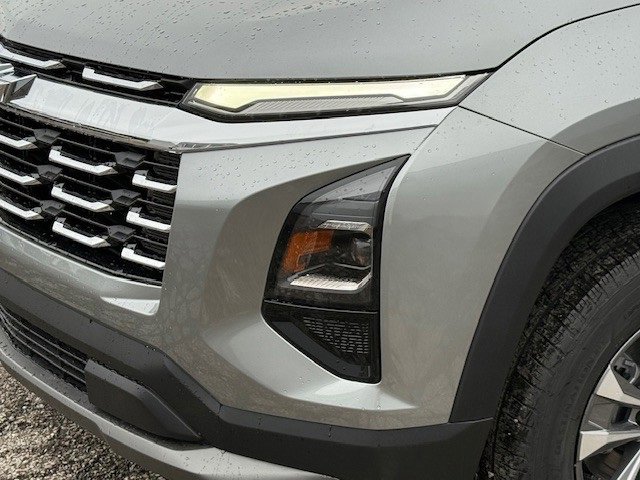 2026 Chevrolet Equinox LT photo 10