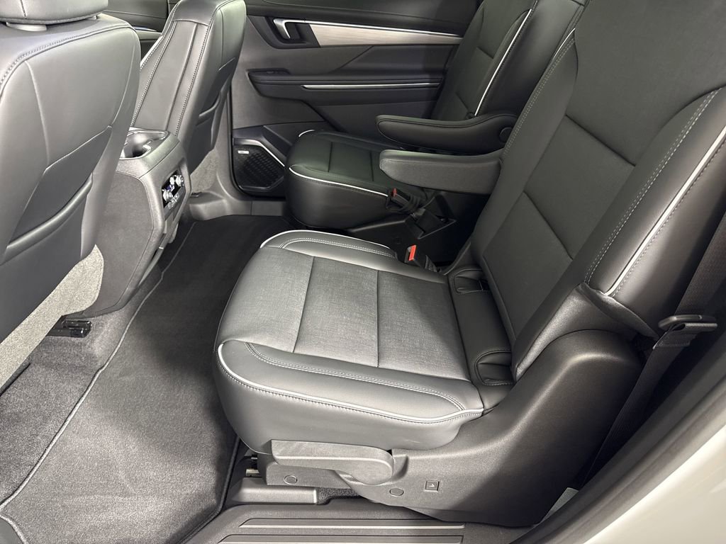 2026 Buick Enclave Preferred photo 19