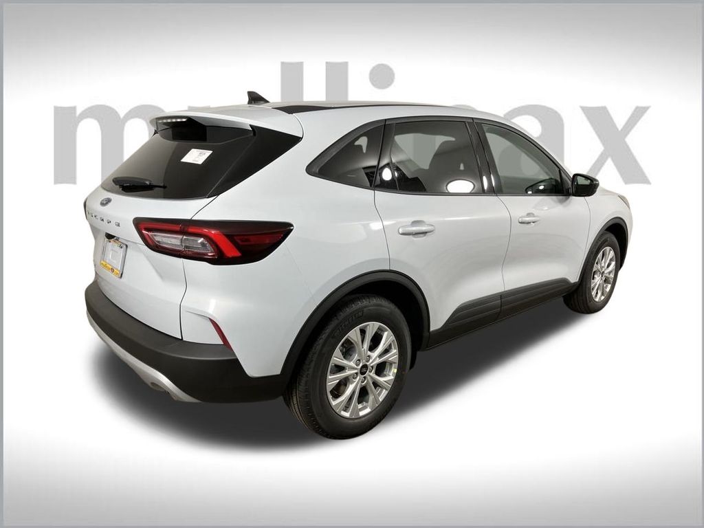 2025 Ford Escape Active photo 3
