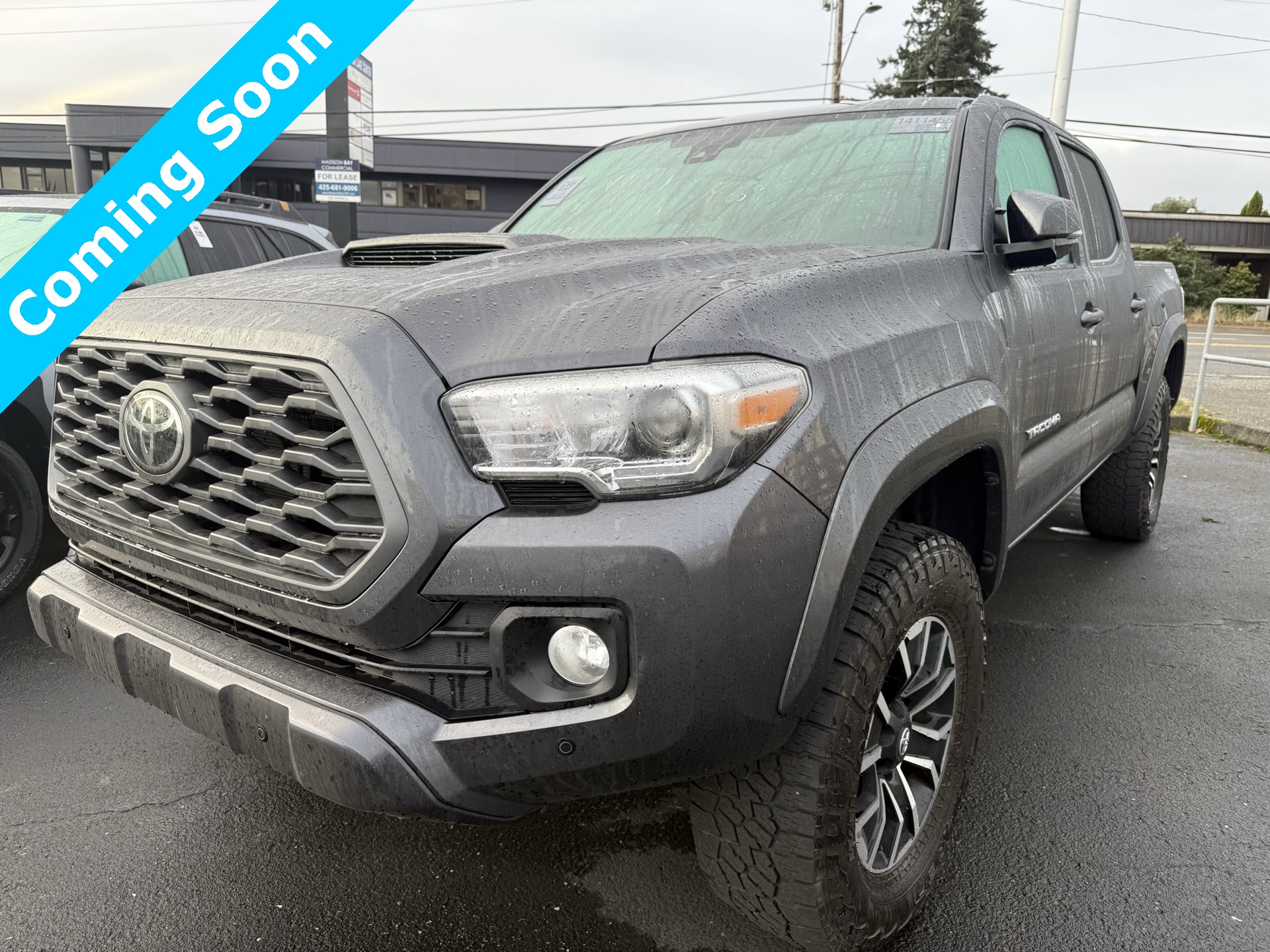 2022 Toyota Tacoma TRD Sport photo 3