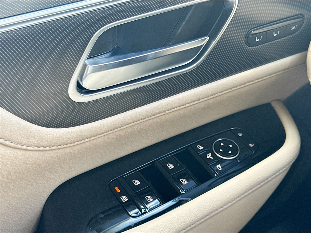2026 Infiniti QX80 Pure photo 16