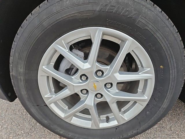 Used 2022 Chevrolet Equinox LT with VIN 2GNAXUEVXN6107316 for sale in Medford, WI