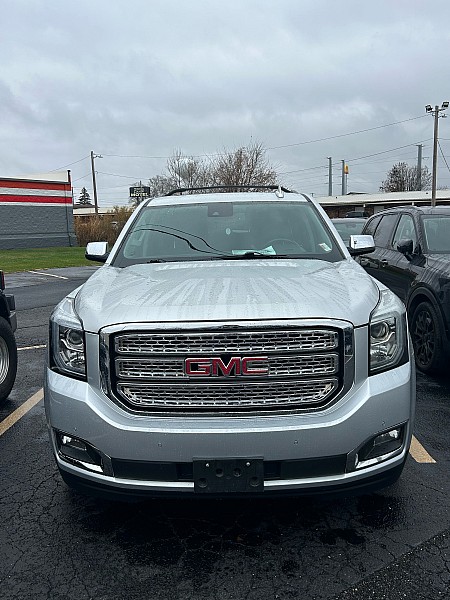 2020 GMC Yukon XL SLT