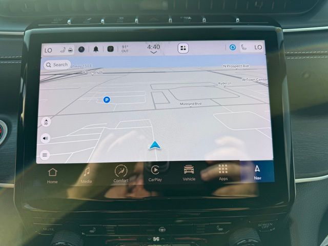 2024 Jeep Cherokee Limited 4xe photo 16