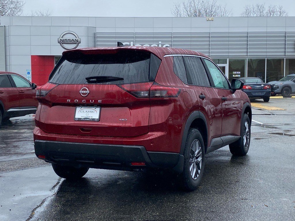 2025 Nissan Rogue S photo 3
