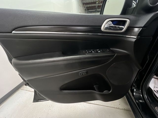 2020 Jeep Grand Cherokee Limited photo 20