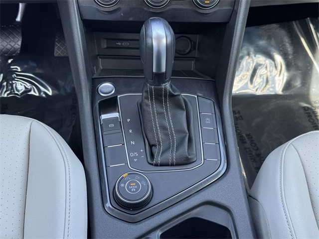 2021 Volkswagen Tiguan SE photo 20