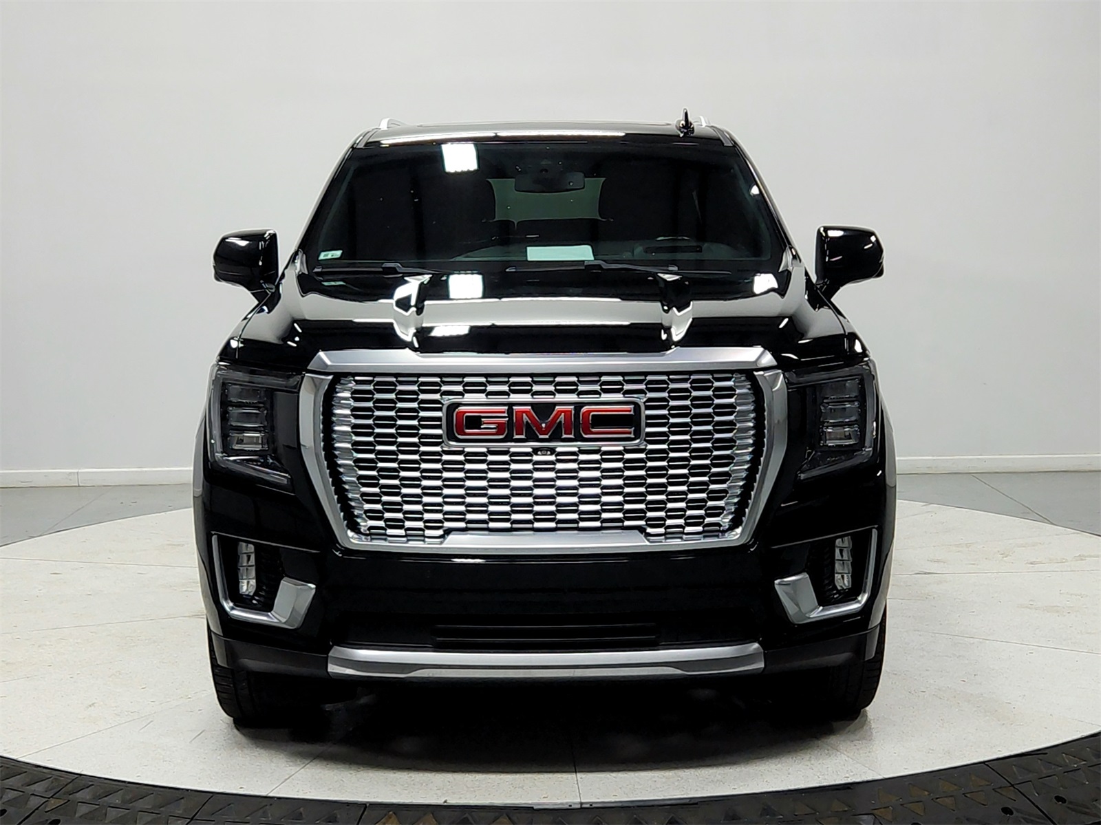 2022 Gmc Yukon XL Denali photo 2