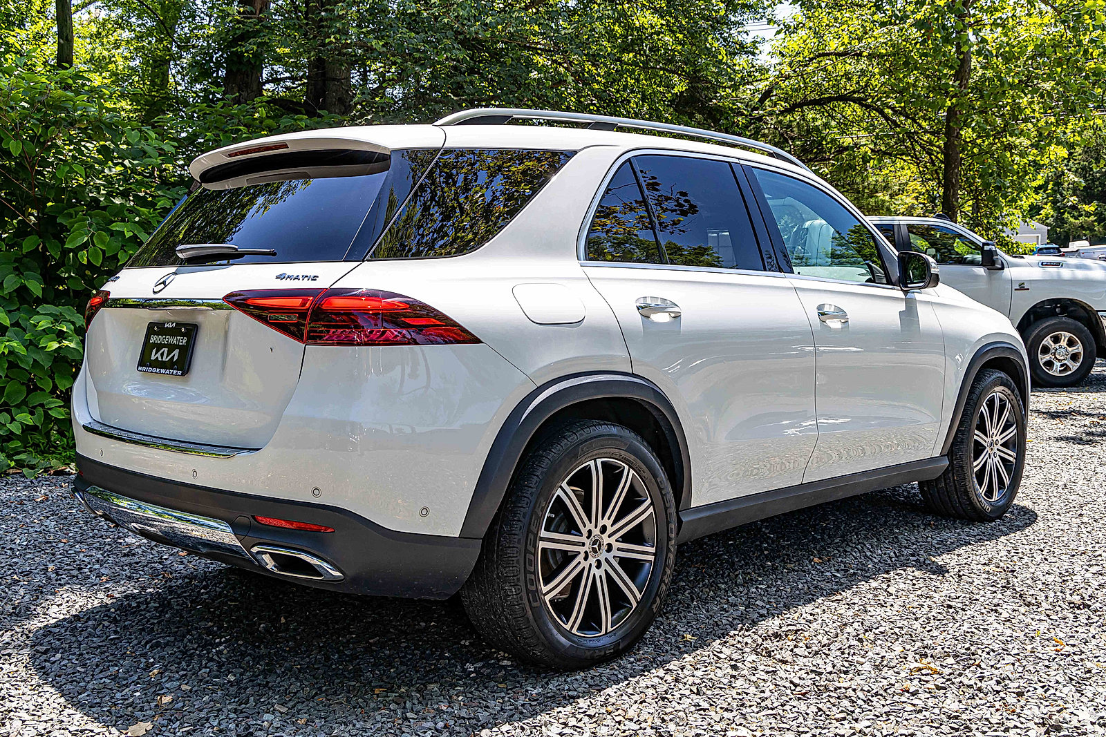 2024 Mercedes Benz GLE 350 4MATIC photo 4