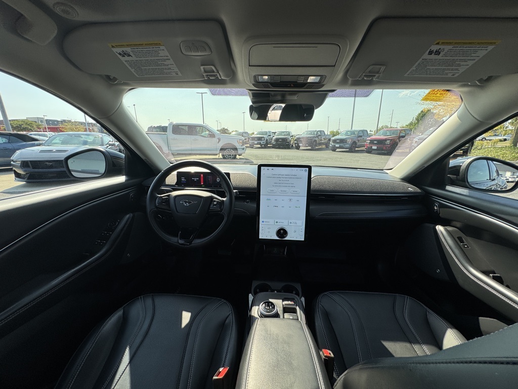 2022 Ford Mustang Mach-E Premium photo 20