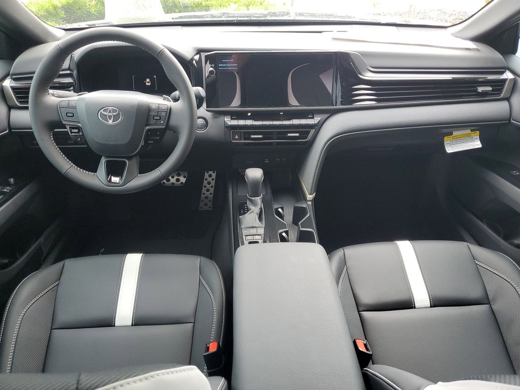 2025 Toyota Camry SE photo 12