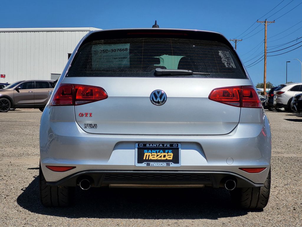 2017 Volkswagen Golf GTI S photo 6
