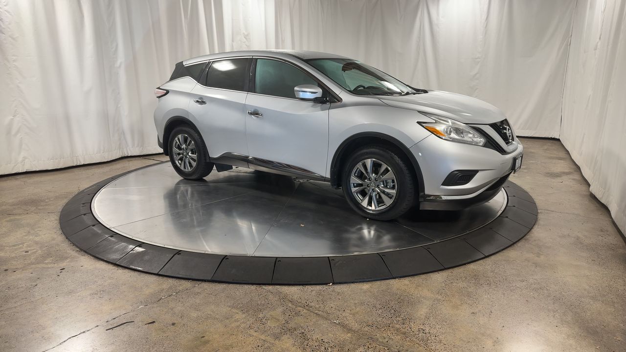 2016 Nissan Murano S photo 3