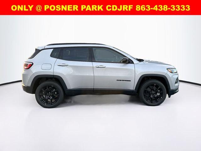 2026 Jeep Compass Latitude Altitude photo 4
