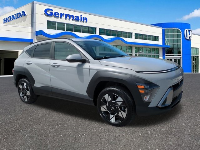 2024 Hyundai Kona SE photo 2