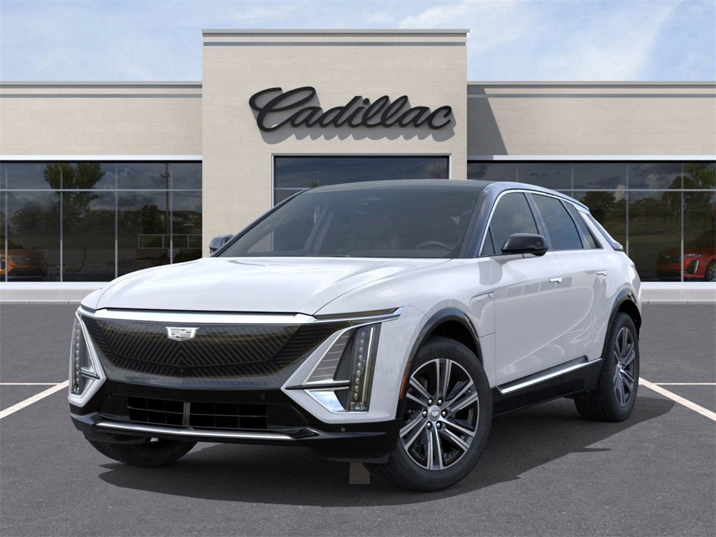 2026 Cadillac Lyriq Luxury photo 4
