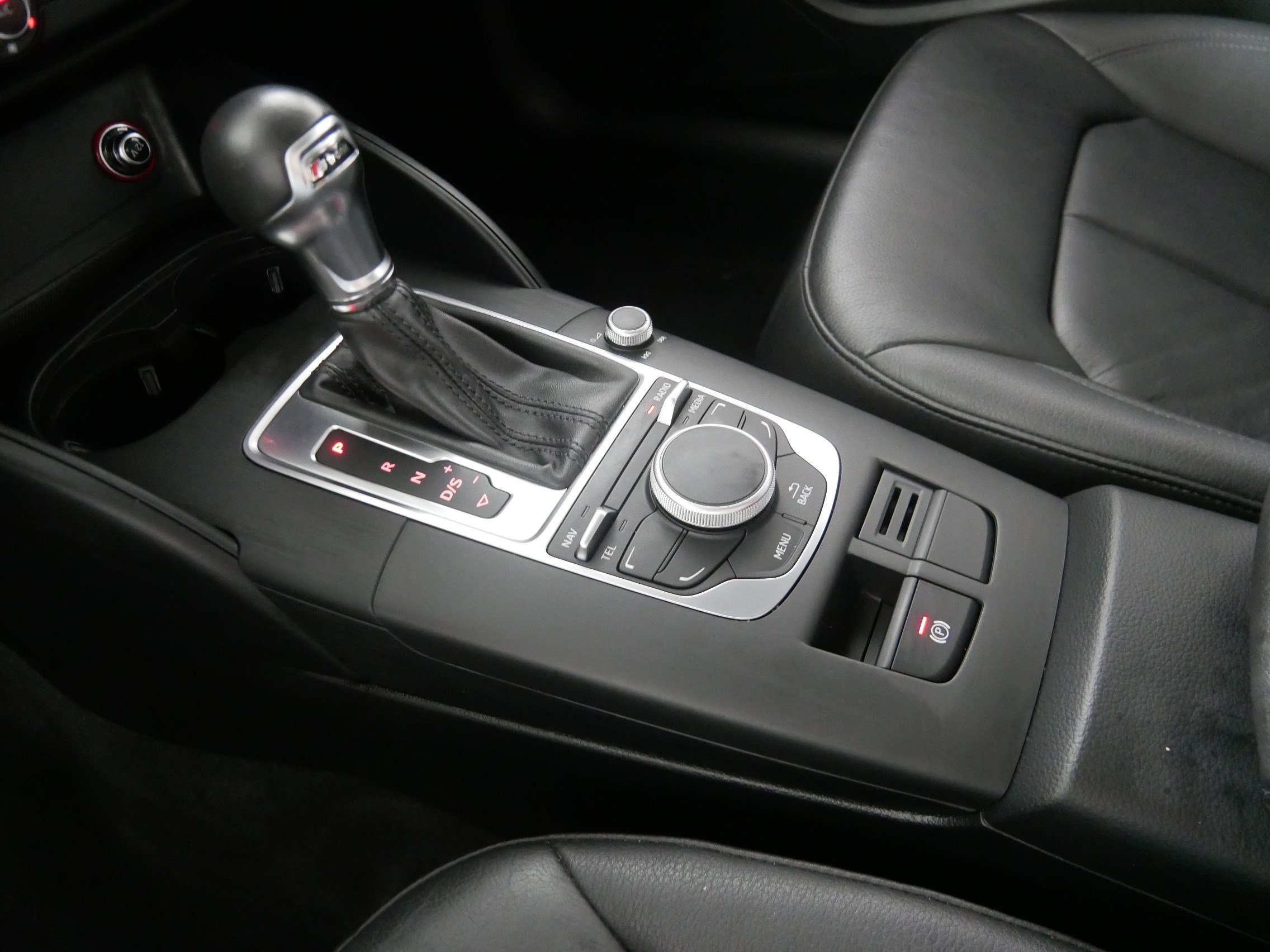 2015 Audi A3 2.0T Premium photo 23