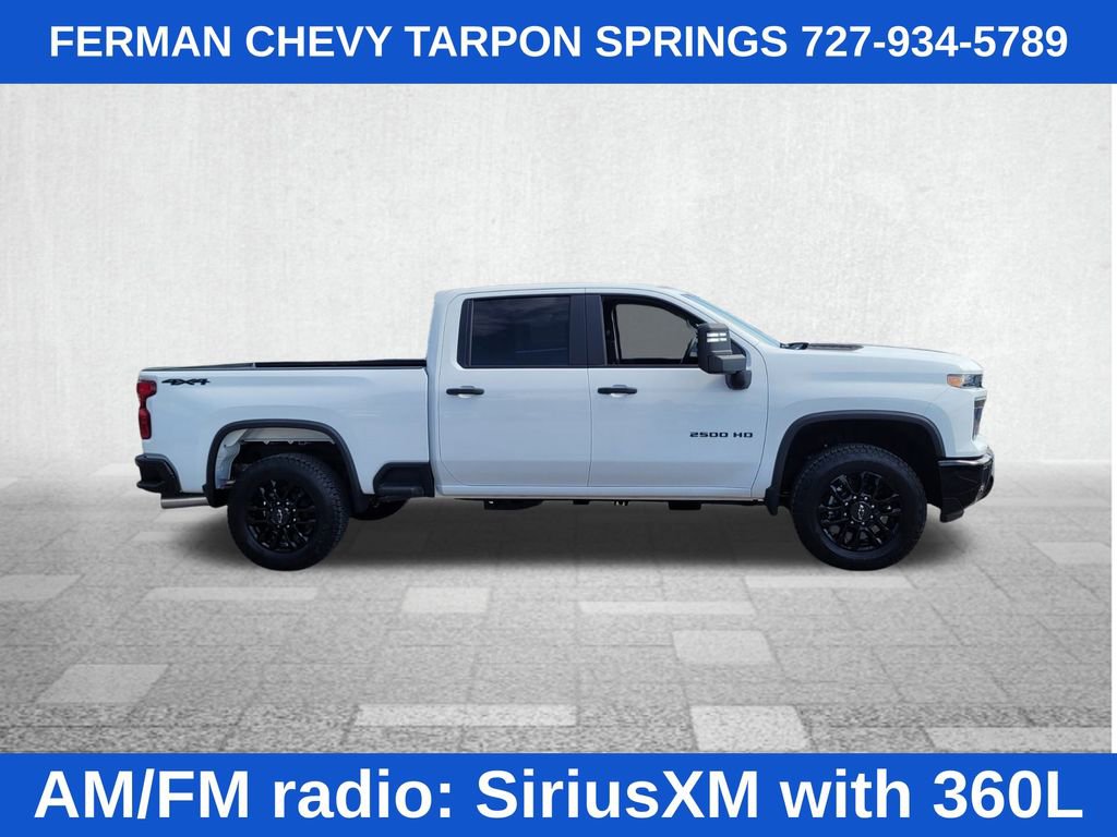 2025 Chevrolet Silverado 2500HD Custom photo 9